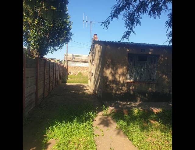 2 BEDROOM HOUSE FOR SALE IN MAMELODI WEST